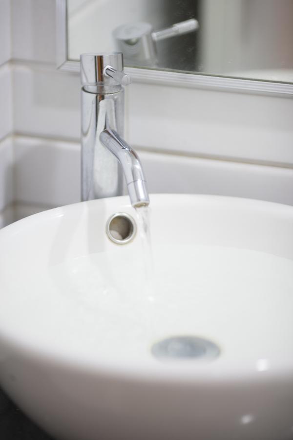 L Square Hotel Tarlac City Εξωτερικό φωτογραφία